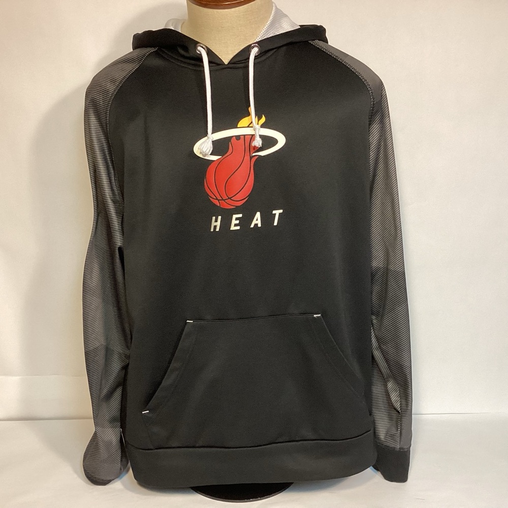 Miami Heat Basketball Hoodie Men’s size XL NBA majestic exclusive collection